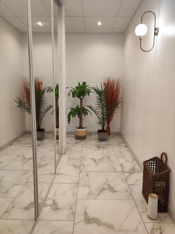 Logement Entier+ Jardin Prive Et Parking 2Places ルーアン エクステリア 写真